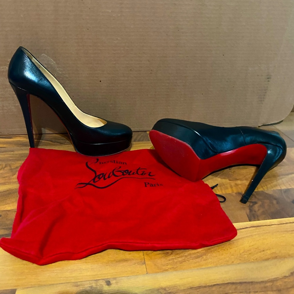 Elegant, 5” close toe with a platform high heel